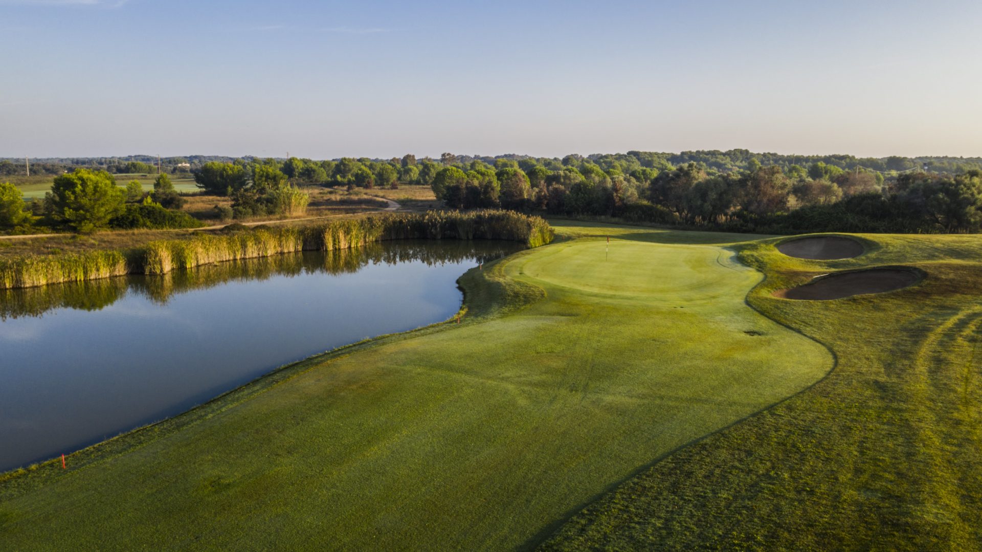 Acaya Golf